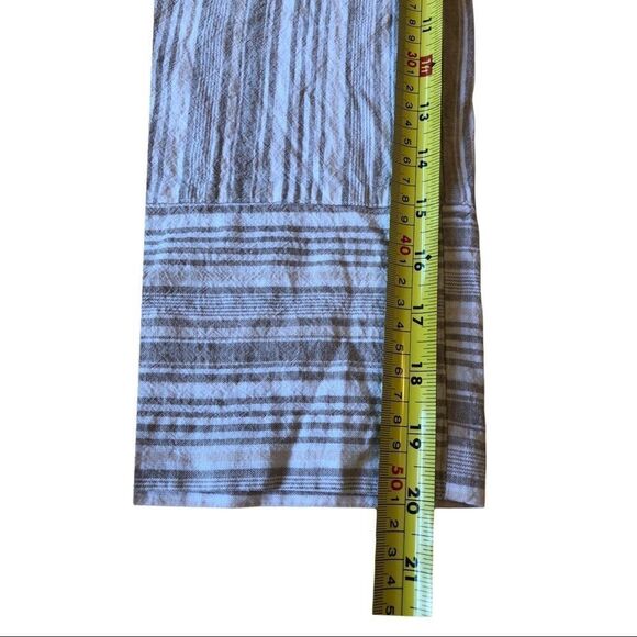 𝅺land ‘n Sea Linen Blend Capris EUC - Picture 8 of 10